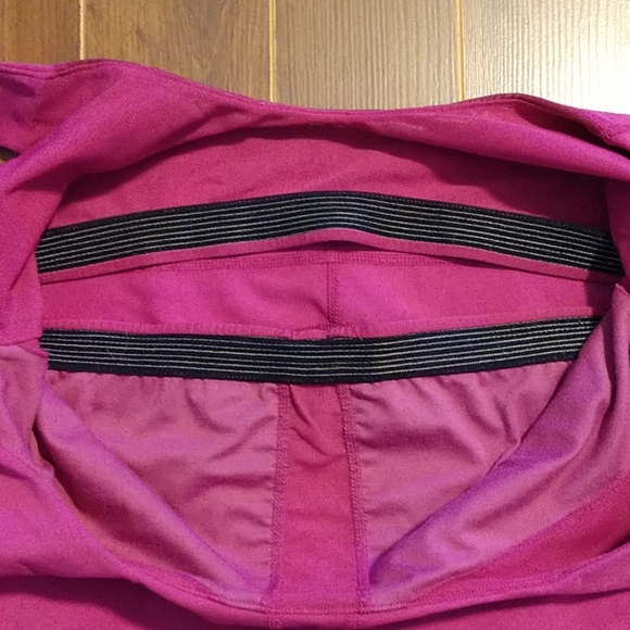 Lululemon Raspberry Top - Picture 5 of 5